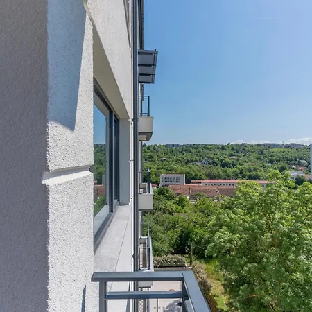 Апартамент Three Hills Premium Near Center