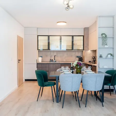 Three Hills Premium Near Center Велико Търново