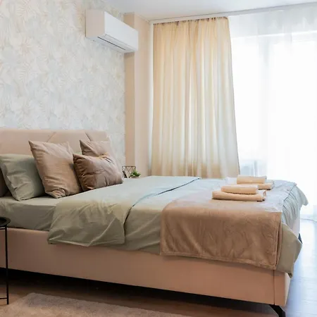 Three Hills Premium Near Center Велико Търново