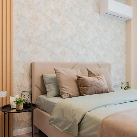 Three Hills Premium Near Center Велико Търново