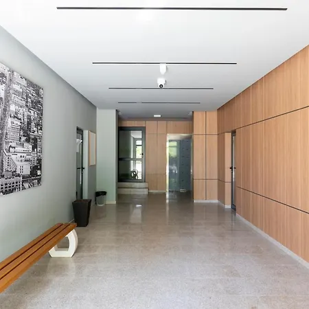 Three Hills Premium Near Center Апартамент Велико Търново