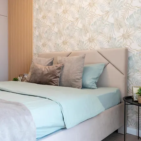 Three Hills Premium Near Center Велико Търново
