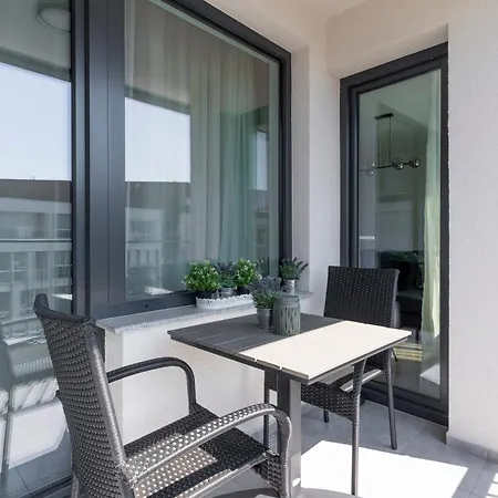 Three Hills Premium Near Center Велико Търново